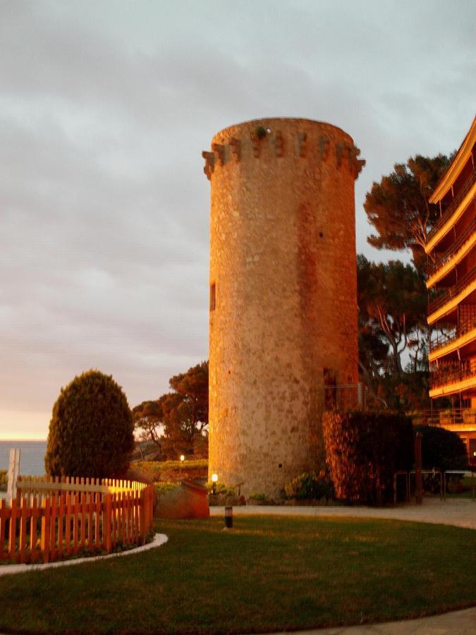 Pensió Costa Brava Sant Antoni De Calonge Exterior foto